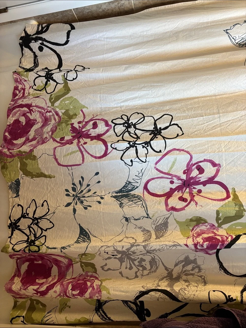 Floral Print Shower Curtain in Magenta and Green - Brand: